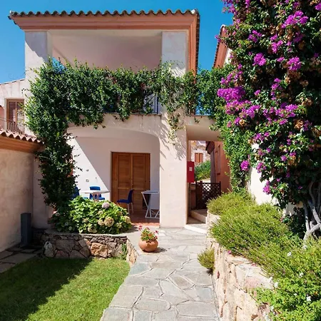 - Insel Sardinien 27734 Budoni